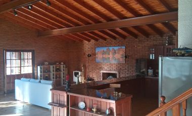 VENTA/PERMUTA DE CASA 4 AMB COUNTRY INDIO CUA