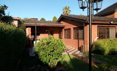 VENTA/PERMUTA DE CASA 4 AMB COUNTRY INDIO CUA