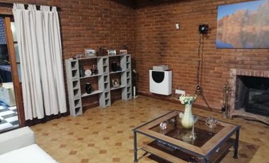 VENTA/PERMUTA DE CASA 4 AMB COUNTRY INDIO CUA