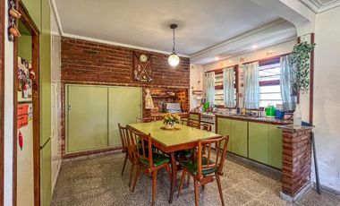 Venta Casa 2 amb. Mar de Cobo con Parque Parrilla