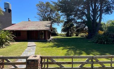 Venta Casa 2 amb. Mar de Cobo con Parque Parrilla