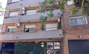 Alquiler 3 ambientes con cochera San Isidro