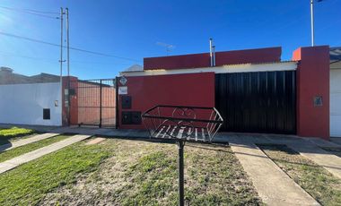 VENTA PH 3 AMB BARRIO 9 DE JULIO