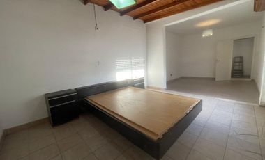 VENTA PH 3 AMB BARRIO 9 DE JULIO