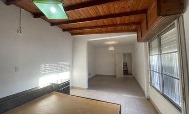 VENTA PH 3 AMB BARRIO 9 DE JULIO
