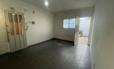 VENTA PH 3 AMB BARRIO 9 DE JULIO