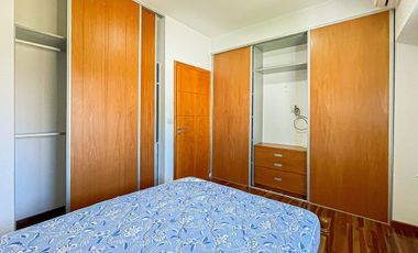Casa de categoría en VENTA con parque - LA PLATA