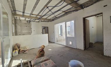 VENTA CASA EN COSTRUCCION BARRIO ECOR 1 PLOTTIER