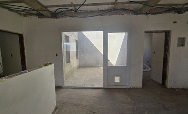 VENTA CASA EN COSTRUCCION BARRIO ECOR 1 PLOTTIER