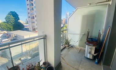 SEMIPISO DE DOS AMBIENTES CON DOS COCHERAS