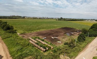 VENTA LOTE DE 3,8 HECTAREAS EN MARADONA Y CHACO