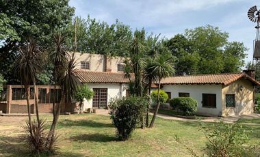 VENTA CASA QUINTA 4 AMBIENTES LA MATANZA GALPON