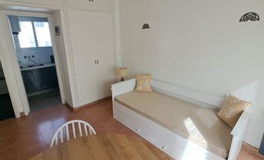 Alq. 24 m. 1 amb calle con balcon- centro MdP
