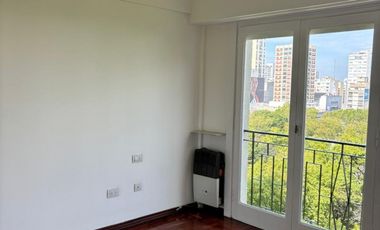 Departamento 2 ambientes con balcon frances,  frente a plaza San Martin.