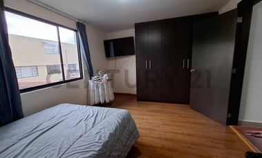 Venta casa 3 dormitorios en Conocoto con terraza, BBQ y seguridad 24/7