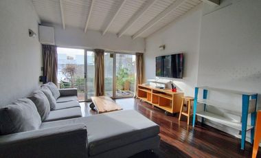 Casa de 6 ambientes con jardín y piscina en Vicente López