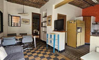 Casa de 6 ambientes con jardín y piscina en Vicente López