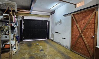 Casa de 6 ambientes con jardín y piscina en Vicente López