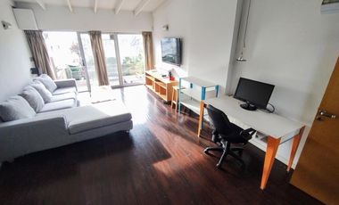 Casa de 6 ambientes con jardín y piscina en Vicente López