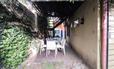 Casa de 6 ambientes con jardín y piscina en Vicente López