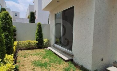Hacienda Real II Casa en condominio en venta en San Francisco