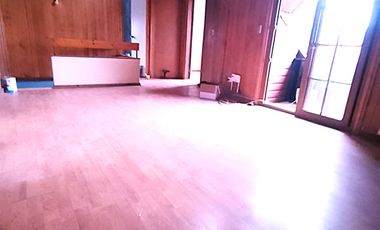 ARRIENDO CASA RENOVADA EN SECTOR RESIDENCIAL
