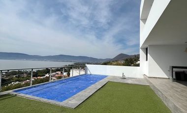 CASA EN VENTA  AMUEBLADA EN JOCOTEPEC