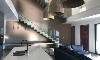 CASA EN VENTA  AMUEBLADA EN JOCOTEPEC