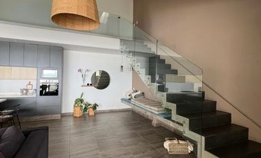 CASA EN VENTA  AMUEBLADA EN JOCOTEPEC
