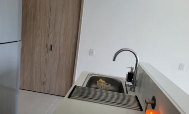 ARRIENDO APTO ALCARAVANEZ MARINILLA