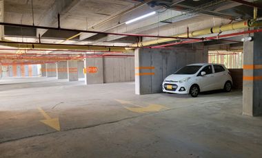 ARRIENDO APTO ALCARAVANEZ MARINILLA