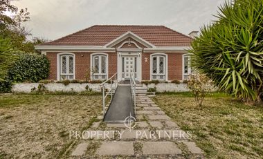 Encantadora casa estilo tradicional en el corazón de Ñuñoa.