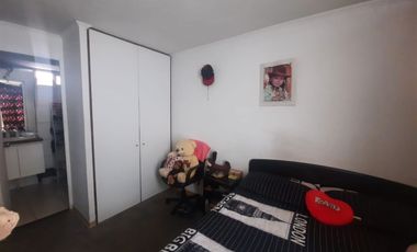 Grace Kelm Vende Depto de  dorm 2 baños sobre mapocho santiago centro