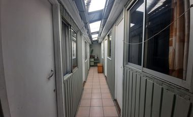 Grace Kelm VENDE, INVERSION! casa en excelente estado, 15d/3b/est. regularizada/Recoleta