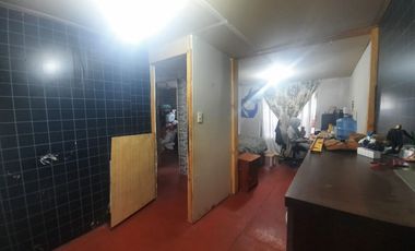 Grace Kelm Vende parcela de 5000m2 C/ casa REGULARIZADA y pozo de agua, amoblada en condo SEGURO Y BELLA VISTA