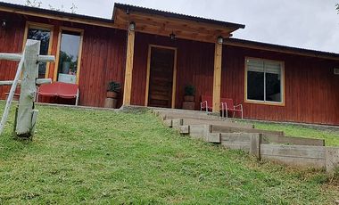 EXCELENTE CASA REMODELADA 4D/2B EN GRAN SITIO DE 3 MIL MTS2