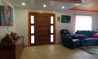 EXCELENTE CASA REMODELADA 4D/2B EN GRAN SITIO DE 3 MIL MTS2