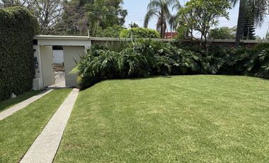 CASA EN VENTA EN LAS GARZAS