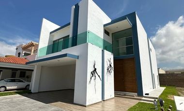 Casa en  Puerta al Mar