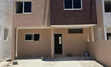 CASAS NUEVAS EN VENTA DE 2 Y 3 RECAMARAS EN LA COL. LUNA LUNA