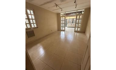 Venta de casa en altos del GOLF LAS PALMERAS | Parque Lefevre