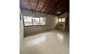 Venta de casa en altos del GOLF LAS PALMERAS | Parque Lefevre
