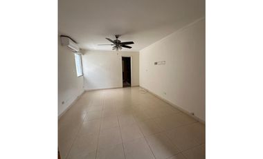 Venta de casa en altos del GOLF LAS PALMERAS | Parque Lefevre