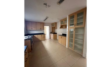 Venta de casa en altos del GOLF LAS PALMERAS | Parque Lefevre
