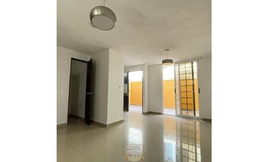 SE VENDE CASA EN PH AZAHARES