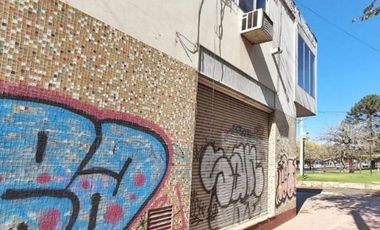venta edificio de 3 pisos en ciudad de mendoza