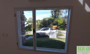 Casa en venta de 2 dormitorios c/ cochera en Sierra de los Padres