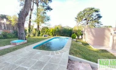 Casa en venta de 2 dormitorios c/ cochera en Sierra de los Padres
