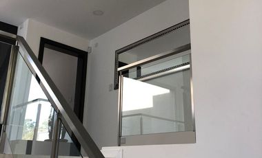 EXCELENTE PROPIEDAD CON DETALLES DE ALTA CATEGORIA
