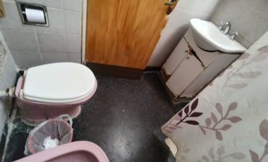 CASA EN SANTA LUCIA - CON POSIBILIDAD DE SER APTA